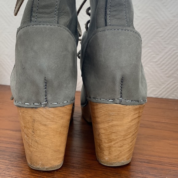 No. 6 Lace Up Boots - Picture 5 of 9